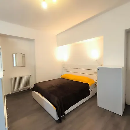 Piccolo Lupo Apartman Stresa