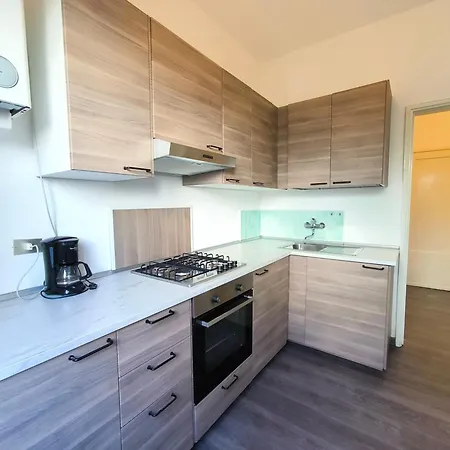 Piccolo Lupo アパート *